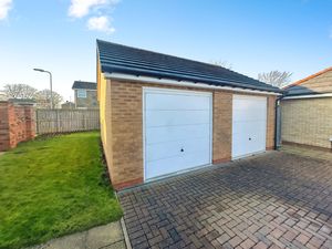 Photo 4- click for photo gallery